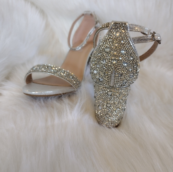 NWOT Delicacy sunshine-37 formal heels Size 8 - Picture 6 of 11